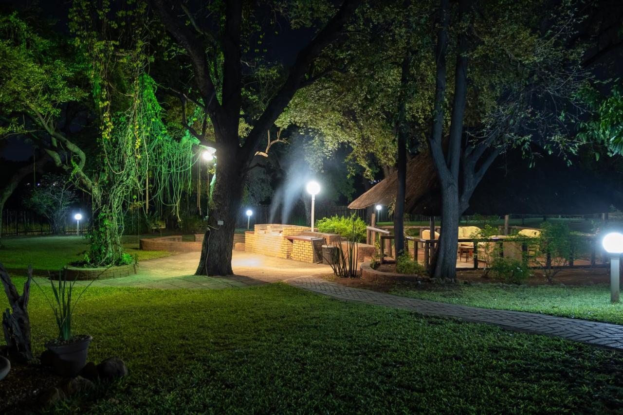 Sunbird Lodge 팔라보르와 외부 사진
