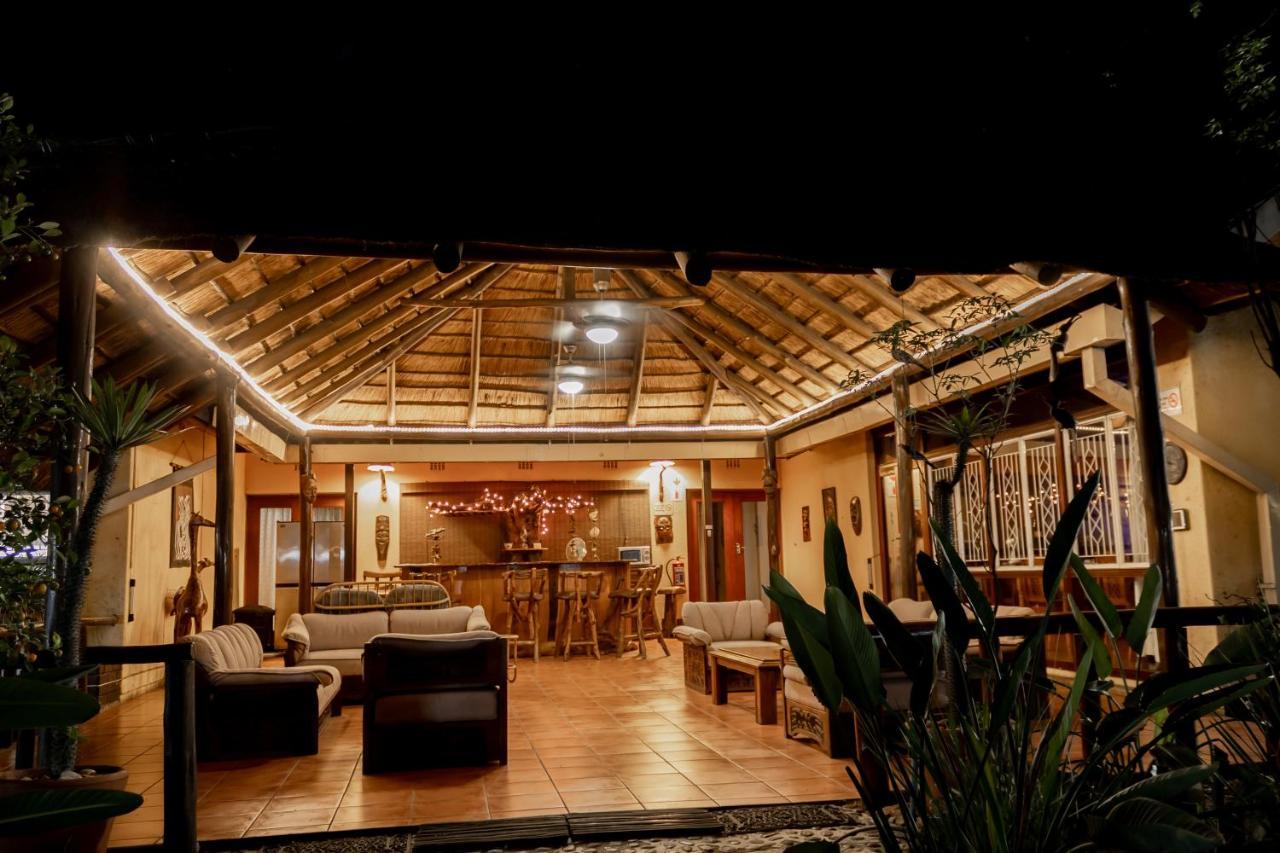 Sunbird Lodge 팔라보르와 외부 사진
